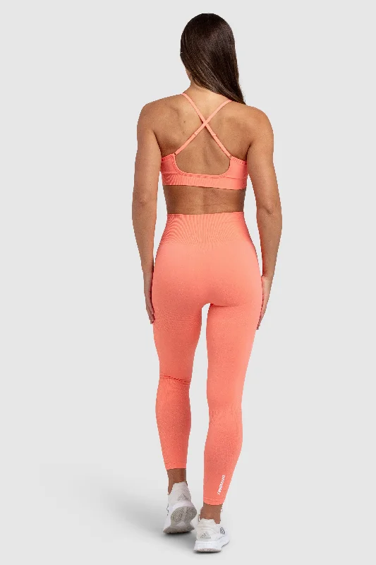 Impact Solid Crop - Peach