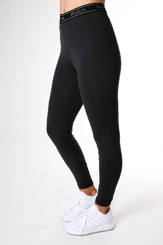 Base Legging Black