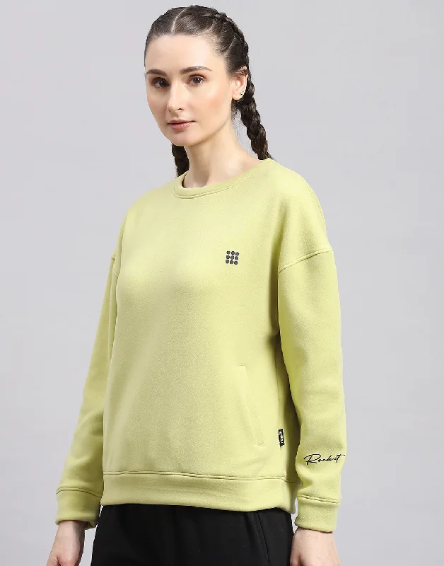 Women Green Solid Round Neck Full Sleeve Sweatshirt